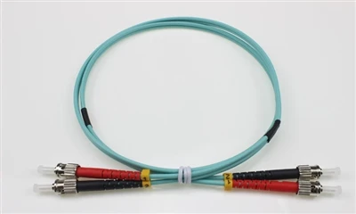 Factores que afectan la administración de cables de conexión de fibra óptica